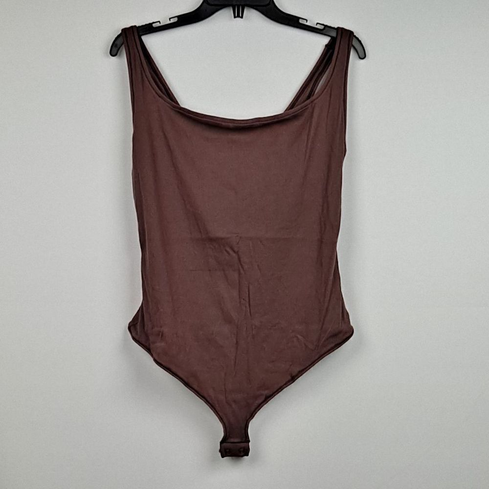 ‎Skims ladies ribbed bodysuit NWT